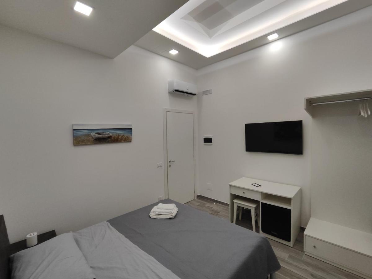 B&B Il Regno Delle Due Sicilie 那不勒斯 外观 照片